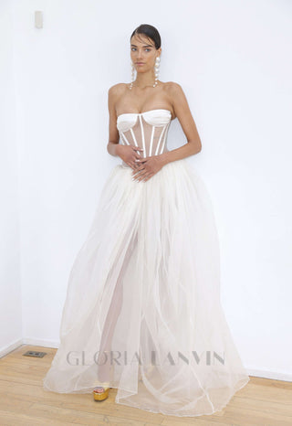 ODILE STRAPLESS GOWN IN WHITE