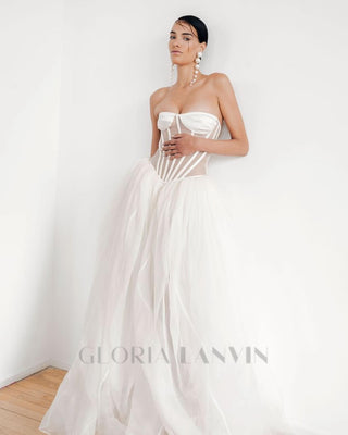 ODILE STRAPLESS GOWN IN WHITE