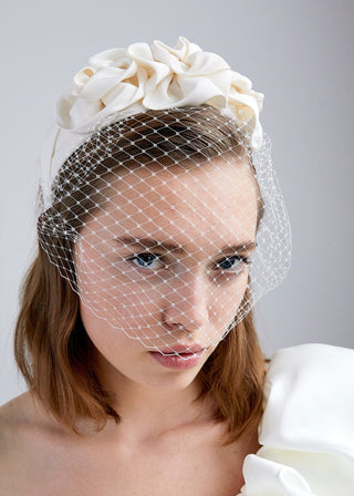 TRIPLE ROSETTE WITH VEIL IN CREAM styleofcb 