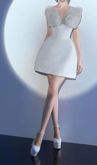 BOW STRAPLESS MINI DRESS IN WHITE DRESS STYLE OF CB 